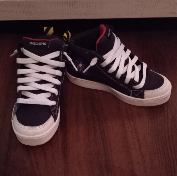 SKECHERS - Picture 2 of 4